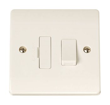 Click Curva Swithed Fused Outlet No Neon